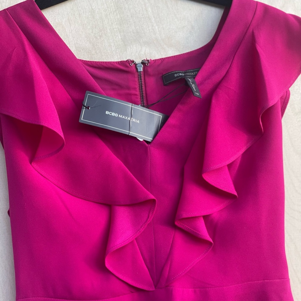 BCBG blouse 👚